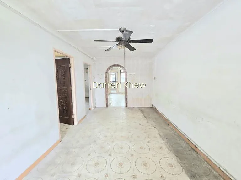 119 Ho Ching Road image 1 of 10
