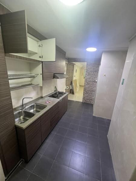 410 Tampines Street 41 image 1 of 10