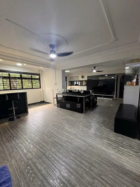 978 Jurong West Street 93 image 1 of 10