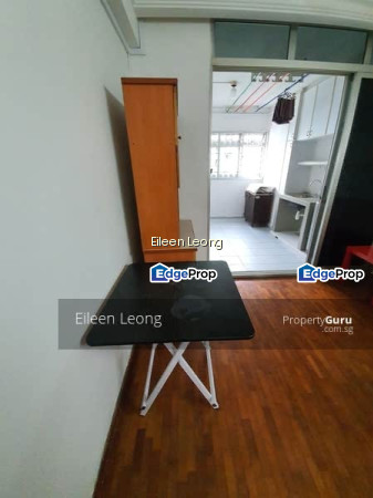 830 WOODLANDS STREET 83 photo 4