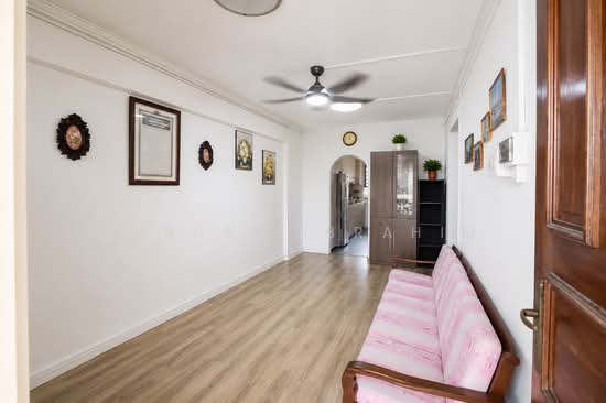 425 ANG MO KIO AVENUE 3 photo 2