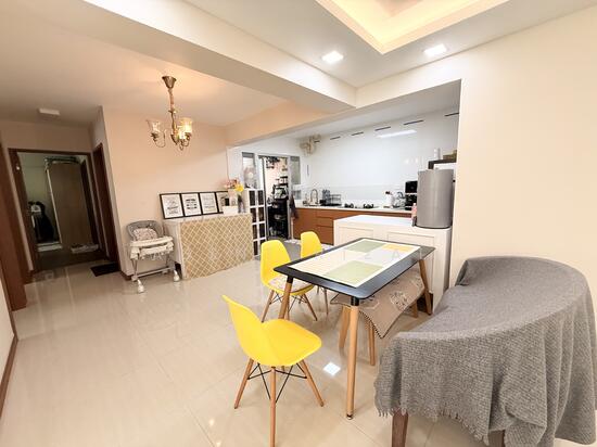 126C CANBERRA STREET photo 6
