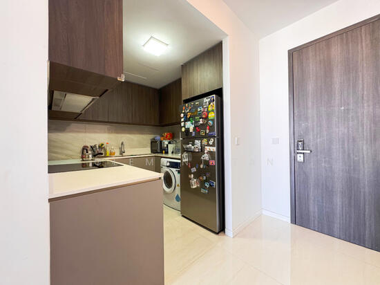 RIVERFRONT RESIDENCES photo 5