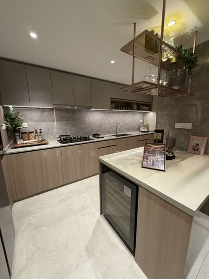 Parktown Residence photo 5