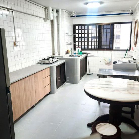 511 ANG MO KIO AVENUE 8 photo 4