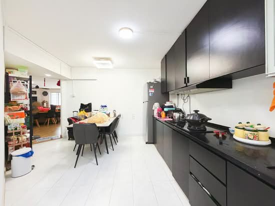 202 MARSILING DRIVE photo 6