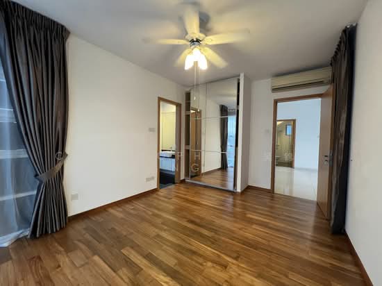 POSHGROVE EAST photo 6