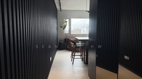 18 CANTONMENT CLOSE photo 6