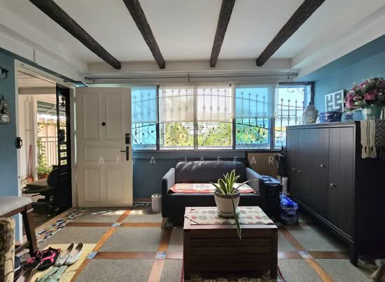 160 TAMPINES STREET 12 photo 4