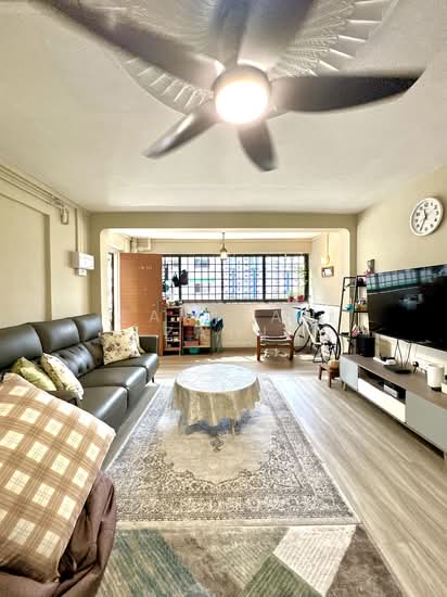 663 YISHUN AVENUE 4 photo 4