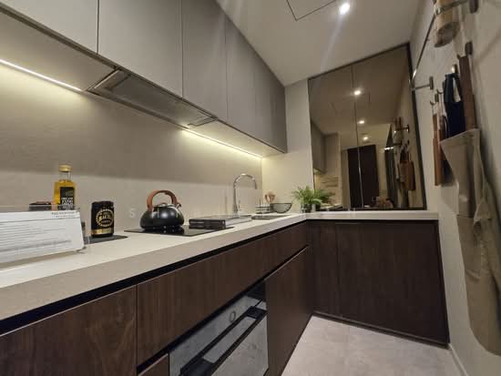 NEWPORT RESIDENCES image 1 of 10