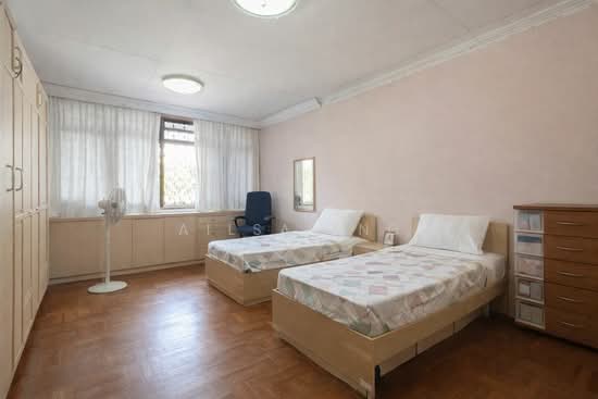 Green Hill Estate photo 5