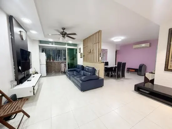 106D Punggol Field image 1 of 10
