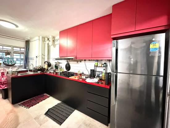585 ANG MO KIO AVENUE 3 photo 4