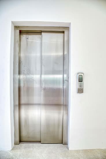 ⚡Wondr Homes ⚡Almost New Freehold Inter Terrace | Opera Estate District 15 3.5 Storeys with Lift photo 3