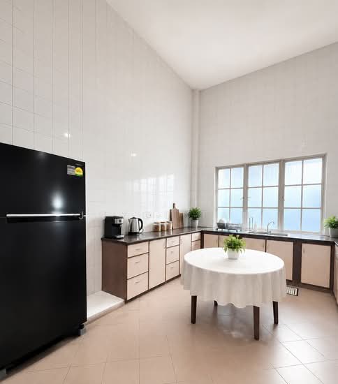 D19, 999y Detached House for Sale photo 6