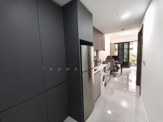 RIVERFRONT RESIDENCES photo 2