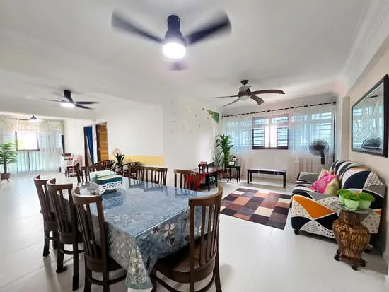 56 Geylang Bahru image 1 of 10