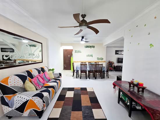 56 GEYLANG BAHRU photo 3