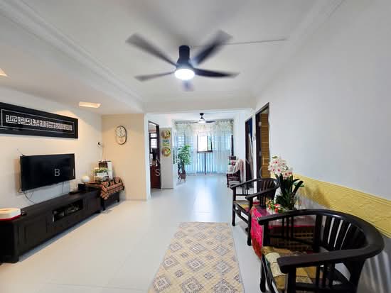 56 GEYLANG BAHRU photo 4