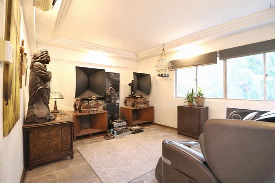 279 TAMPINES STREET 22 photo 5