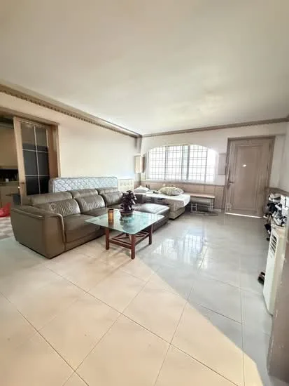 497G Tampines Street 45 image 1 of 10