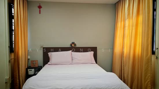 204C COMPASSVALE DRIVE photo 5