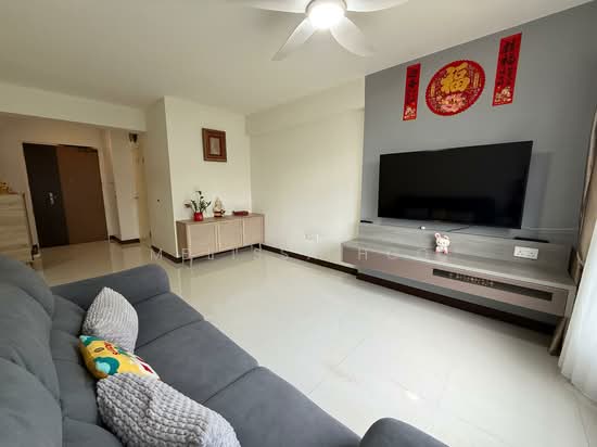 288A Compassvale Crescent image 1 of 10