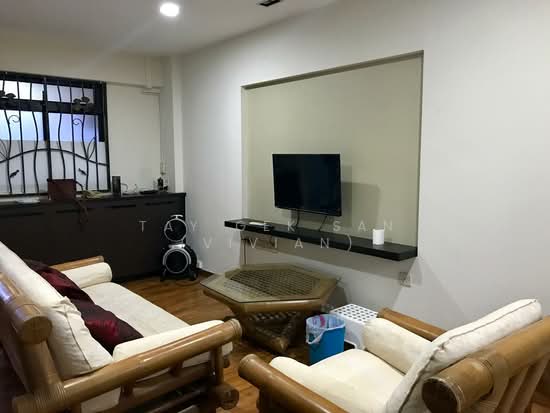 530 JURONG WEST STREET 52 photo 2
