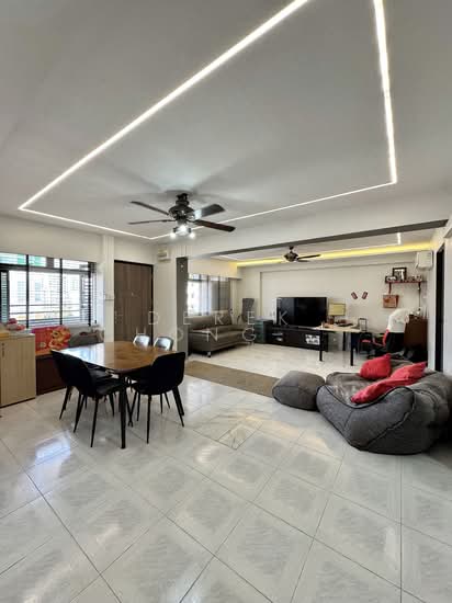 734 JURONG WEST STREET 73 image 1 of 10