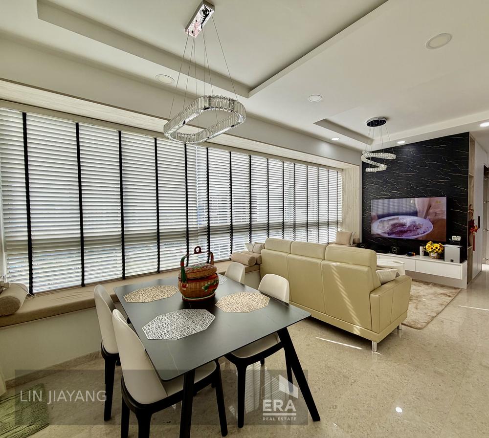 THE PARC CONDOMINIUM photo 2