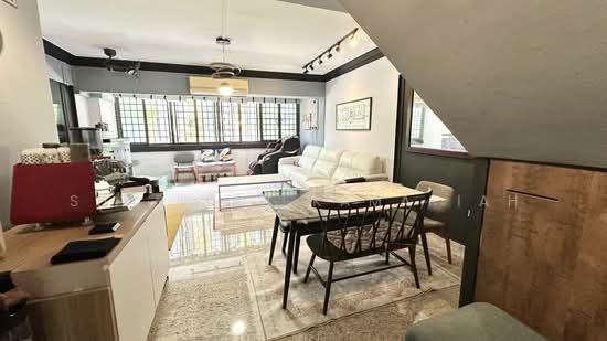 206 CLEMENTI AVENUE 6 photo 2