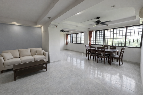 40 TEBAN GARDENS ROAD image 1 of 5