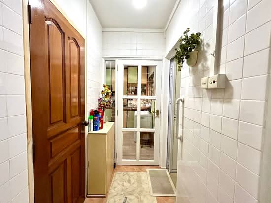 162 BISHAN STREET 13 photo 6