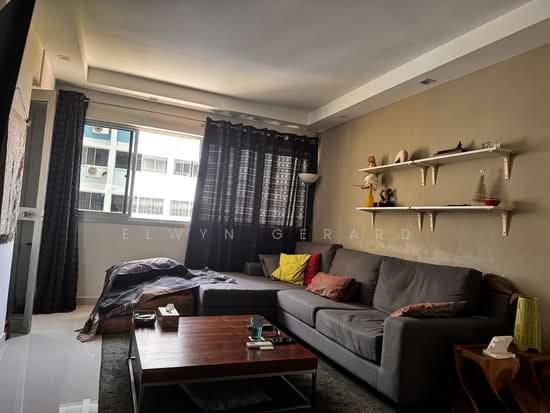 114 Pasir Ris Street 11 image 1 of 8