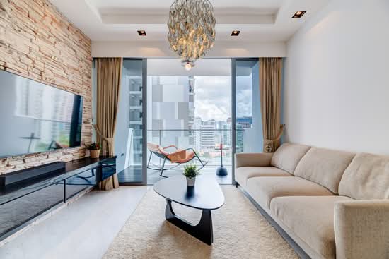 THE SHORE RESIDENCES