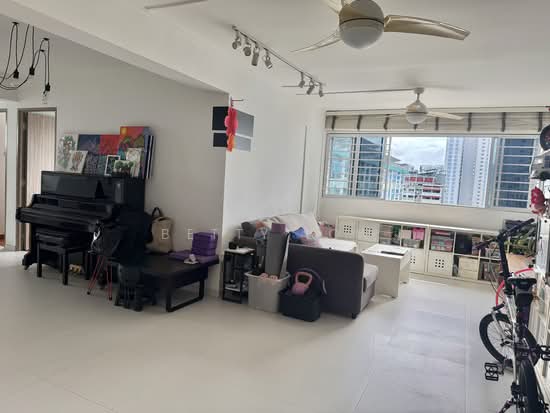 26 TELOK BLANGAH CRESCENT image 1 of 5