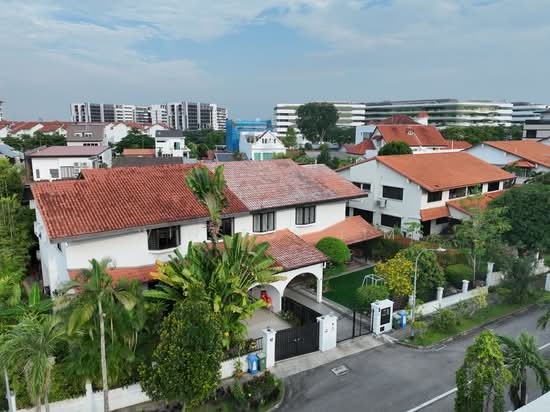 Upper Changi Road East image 1 of 10