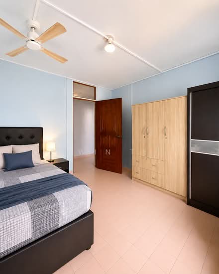 537 BUKIT BATOK STREET 52 image 1 of 6