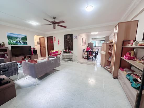 256 BUKIT BATOK EAST AVENUE 4 image 1 of 8