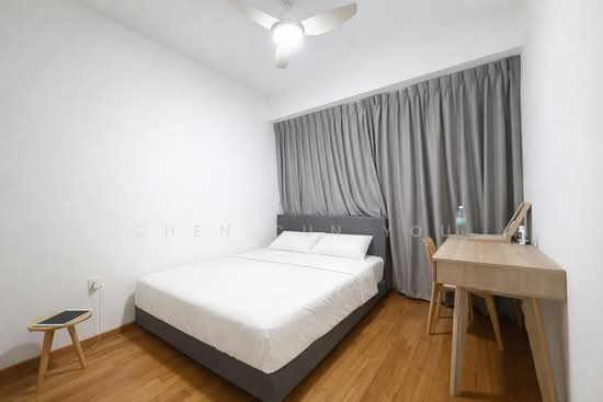 SOPHIA HILLS photo 5