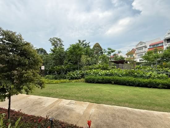 THE WATERGARDENS AT CANBERRA photo 4