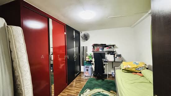304 WOODLANDS STREET 31 photo 3