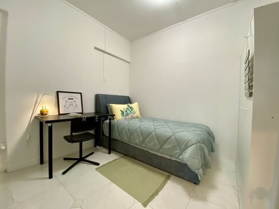 ORCHID PARK CONDOMINIUM photo 2