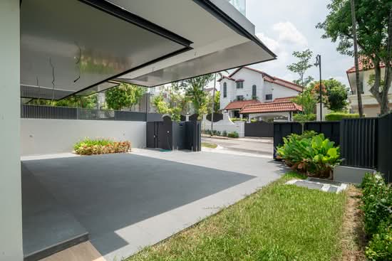Brand New Freehold Detached with Swimming Pool, Jaccuzi and Private Lift in Braddell Height Estate photo 4