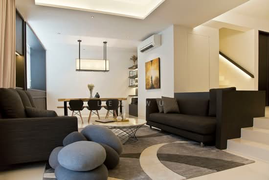LAKEPOINT CONDOMINIUM photo 2