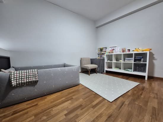 LAKEPOINT CONDOMINIUM photo 5
