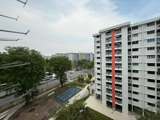 232 ANG MO KIO AVENUE 3 image 1 of 4
