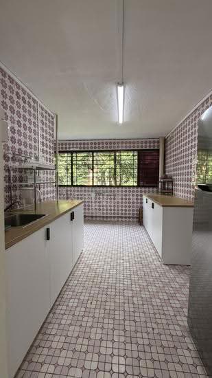 6 FARRER ROAD photo 3