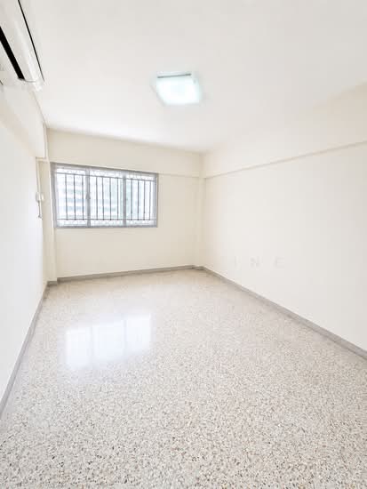 209 ANG MO KIO AVENUE 3 photo 4